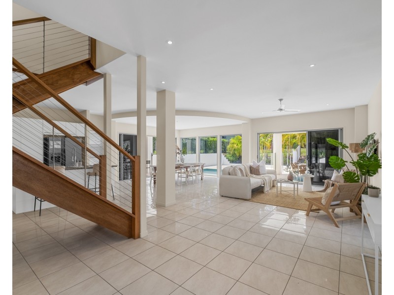 16 Rocklea Drive, Southside QLD 4570