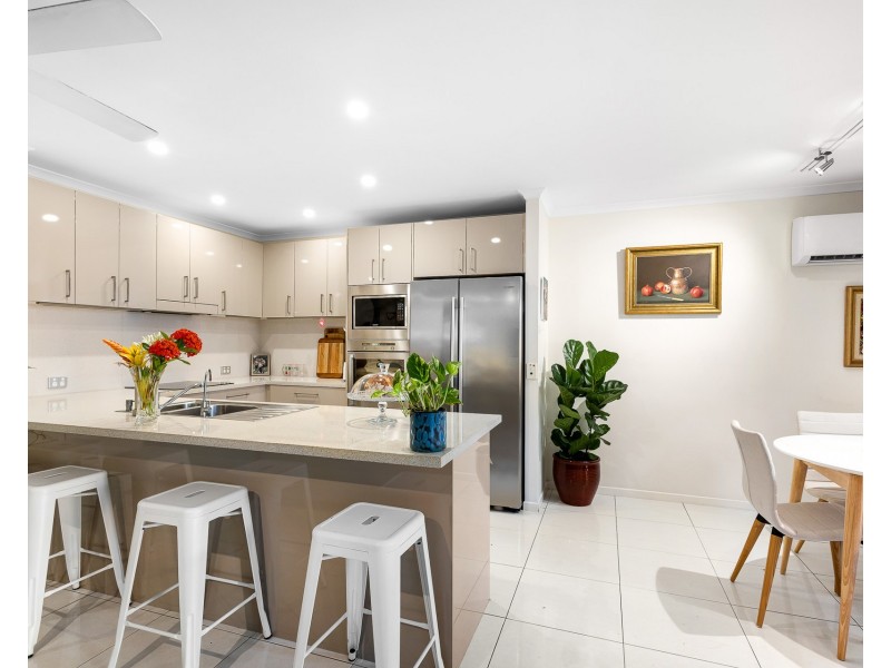 51/1 Poinsettia Court, Mooloolaba QLD 4557