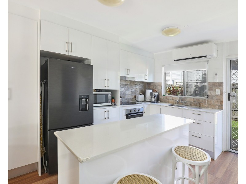 1/60-62 Broadsea Avenue, Maroochydore QLD 4558