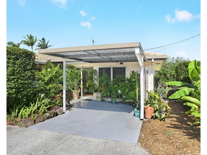 1/60-62 Broadsea Avenue, Maroochydore QLD 4558