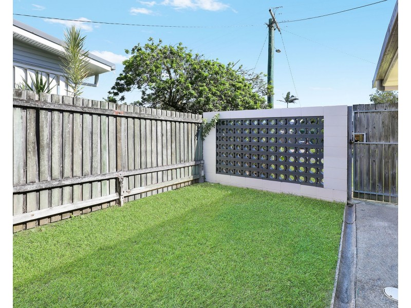 1/60-62 Broadsea Avenue, Maroochydore QLD 4558