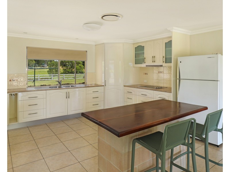 724 Petrie Creek Road, Diddillibah QLD 4559