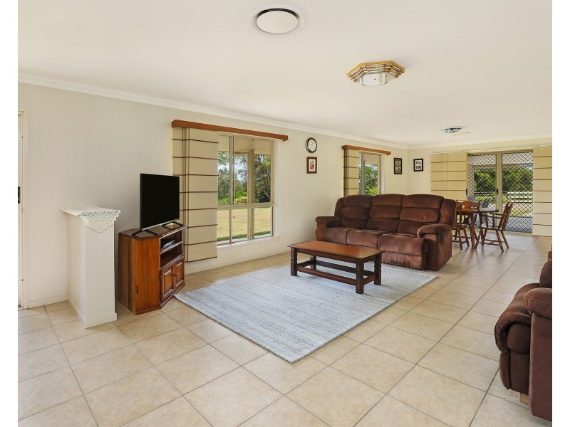 724 Petrie Creek Road, Diddillibah QLD 4559