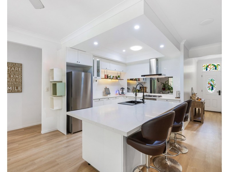 35 Mooloolah Road, Mooloolah Valley QLD 4553