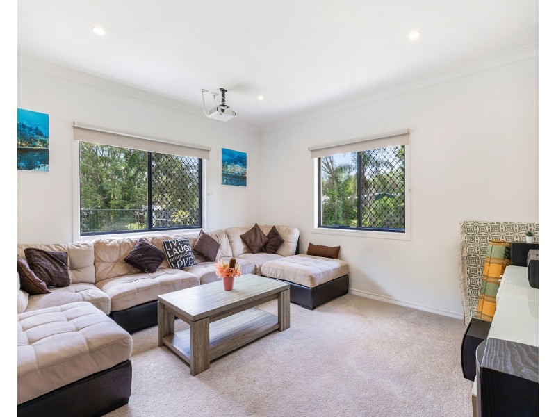 35 Mooloolah Road, Mooloolah Valley QLD 4553