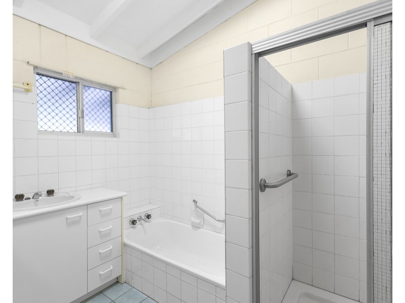 10 Jones Parade, Coolum Beach QLD 4573