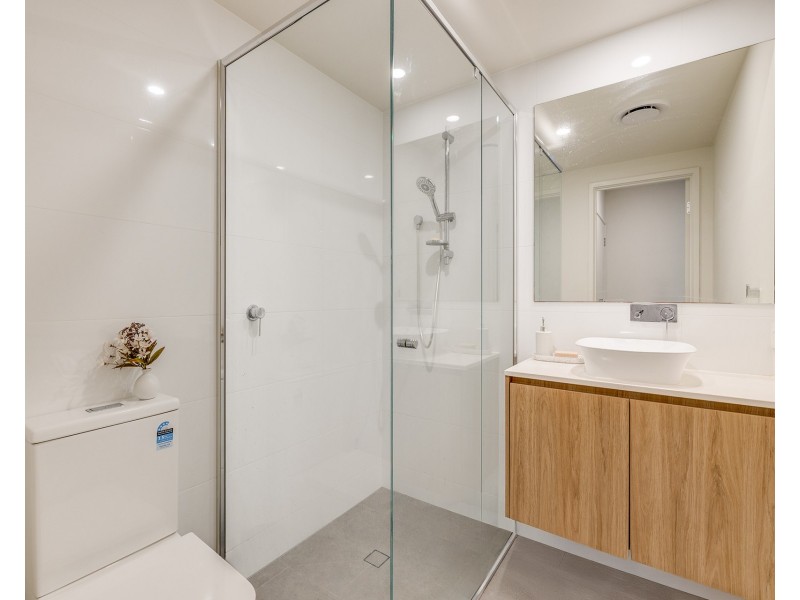 102/37 Smith Street, Mooloolaba QLD 4557