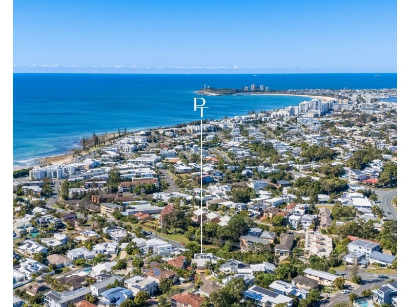 15 Ocean Crest Place, Alexandra Headland QLD 4572