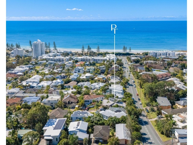 15 Ocean Crest Place, Alexandra Headland QLD 4572