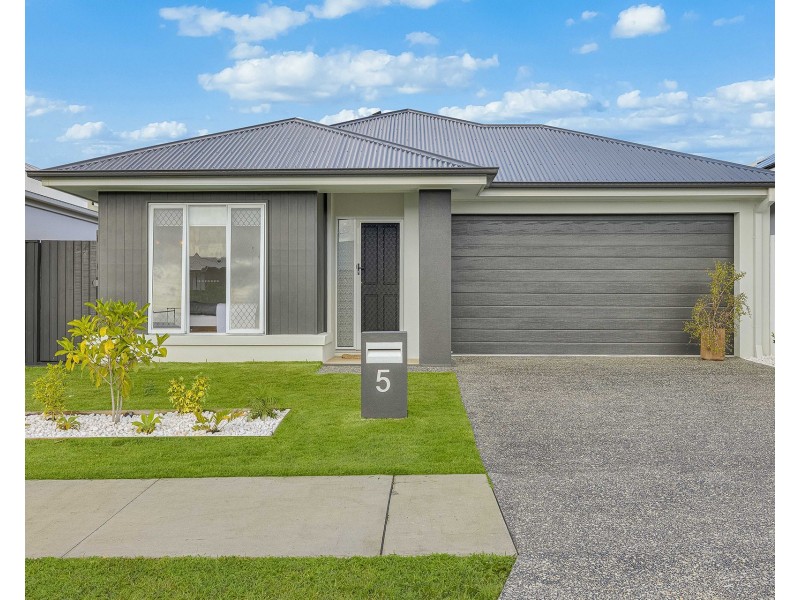 5 Forest Road, Palmview QLD 4553