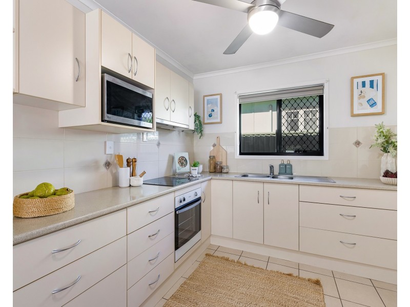 19 Hume Street, Golden Beach QLD 4551