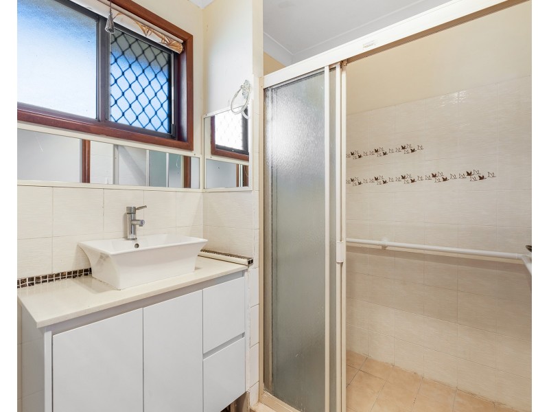 3 Whitby Court, Banksia Beach QLD 4507