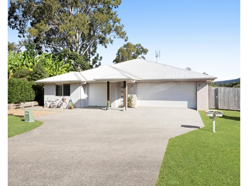 42 James Whalley Drive, Burnside QLD 4560