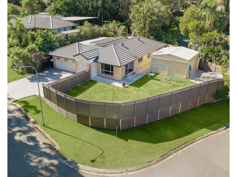1 Dunk Place, Little Mountain QLD 4551