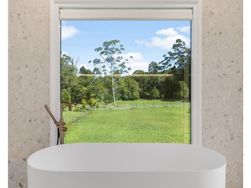 11 Bushland Place, Dulong QLD 4560