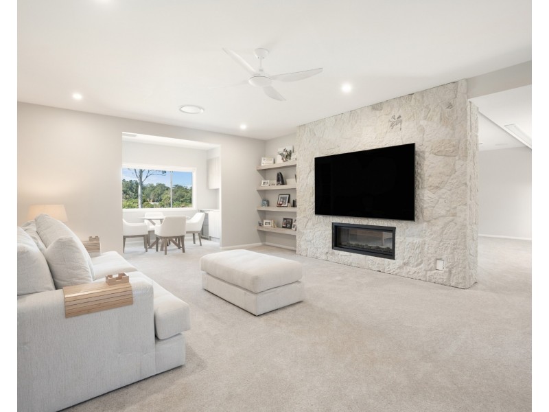 11 Bushland Place, Dulong QLD 4560