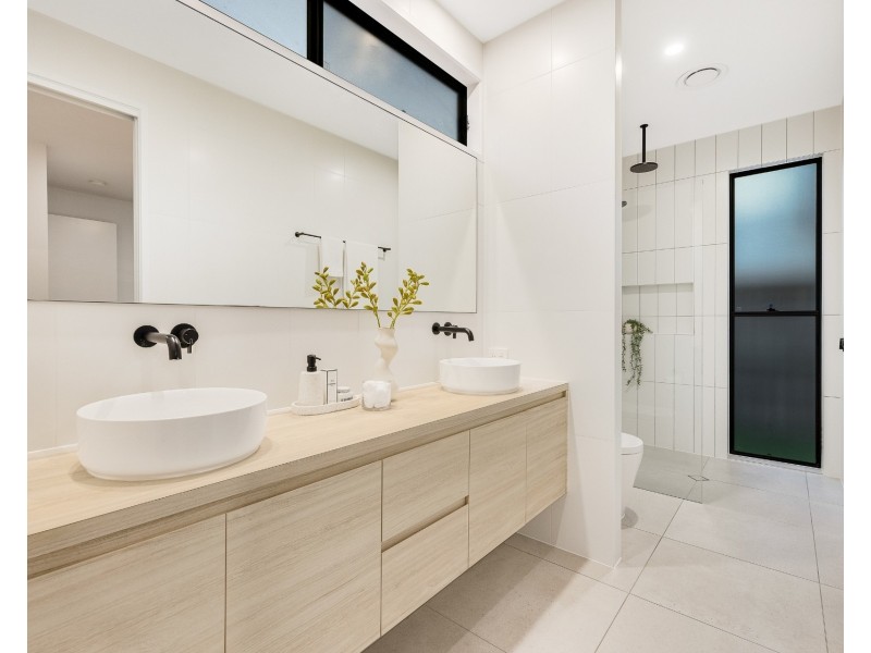 12 Barrel Street, Bokarina QLD 4575