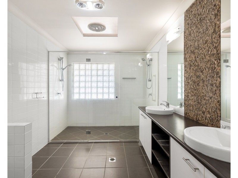 13 Hazeltine Court, Maroochydore QLD 4558