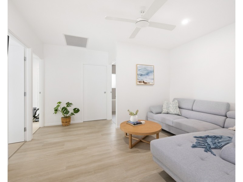35 Greenmount Drive, Palmview QLD 4553