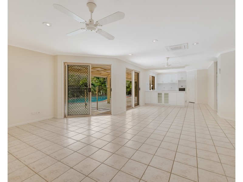 37 Columbia Street, Sippy Downs QLD 4556