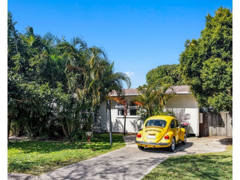 31 Palmer Avenue, Golden Beach QLD 4551