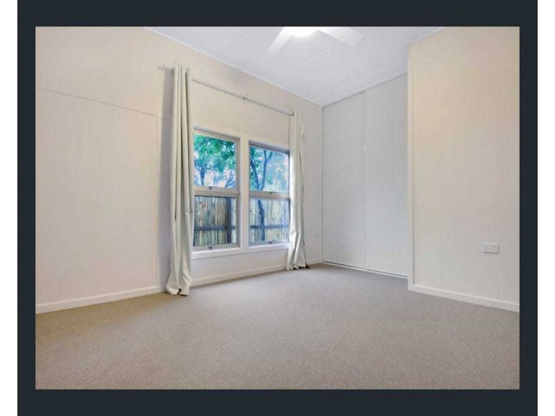 31 Palmer Avenue, Golden Beach QLD 4551