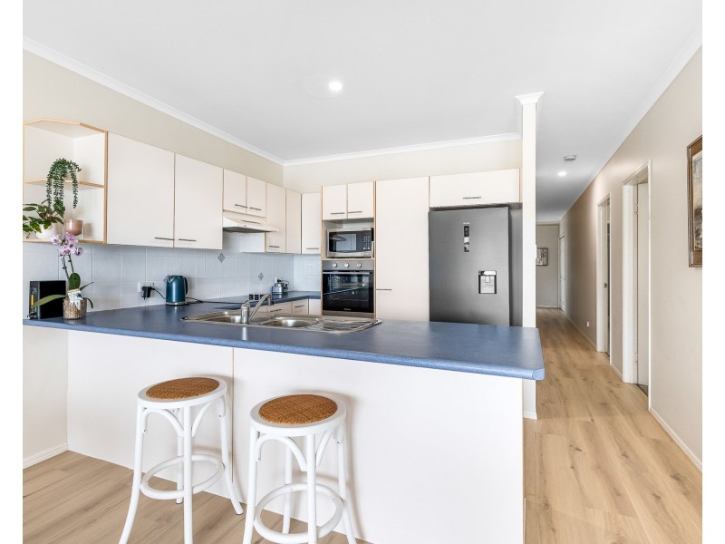 1/10 Carrothool Place, Mooloolaba QLD 4557