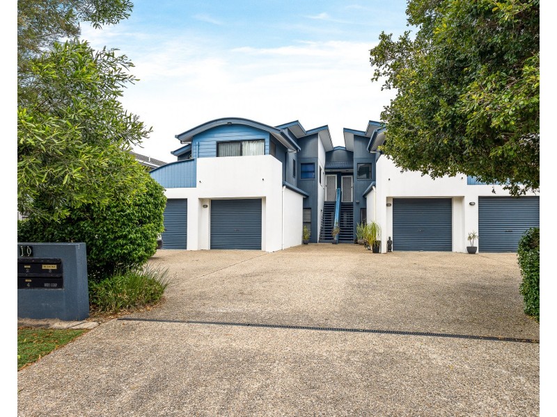1/10 Carrothool Place, Mooloolaba QLD 4557