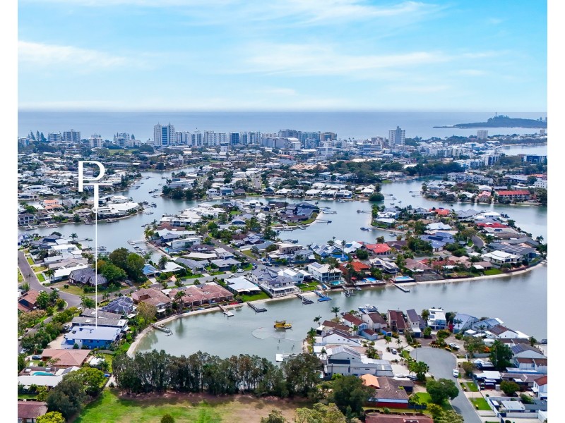 1/10 Carrothool Place, Mooloolaba QLD 4557