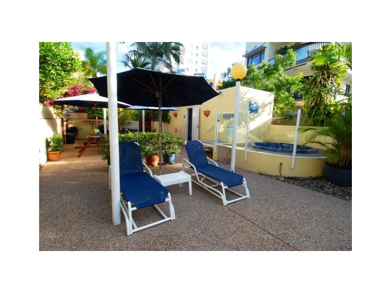 1/70 Alexandra Parade, Maroochydore QLD 4558