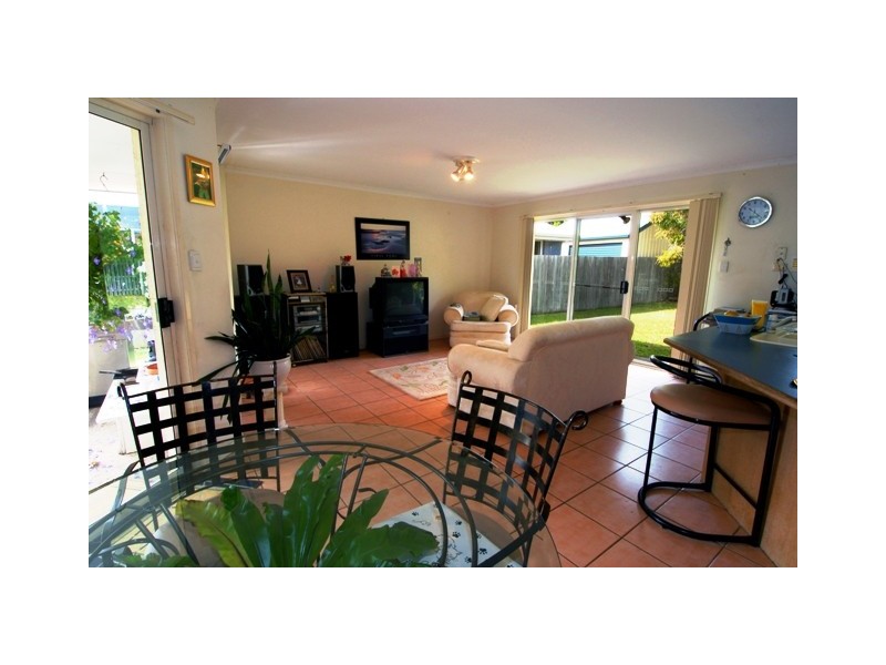 4 Satinwood Place, Mountain Creek QLD 4557