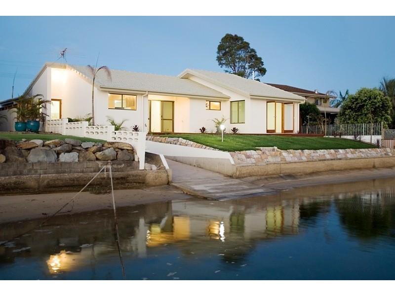 28 Elanora Avenue, Mooloolaba QLD 4557