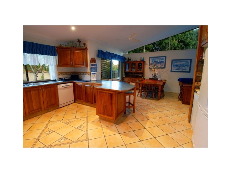 23 Atkinson Road, Bli Bli QLD 4560