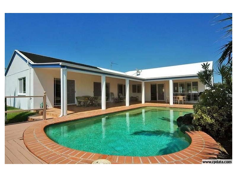 100 Maroochy Waters Drive, Maroochydore QLD 4558