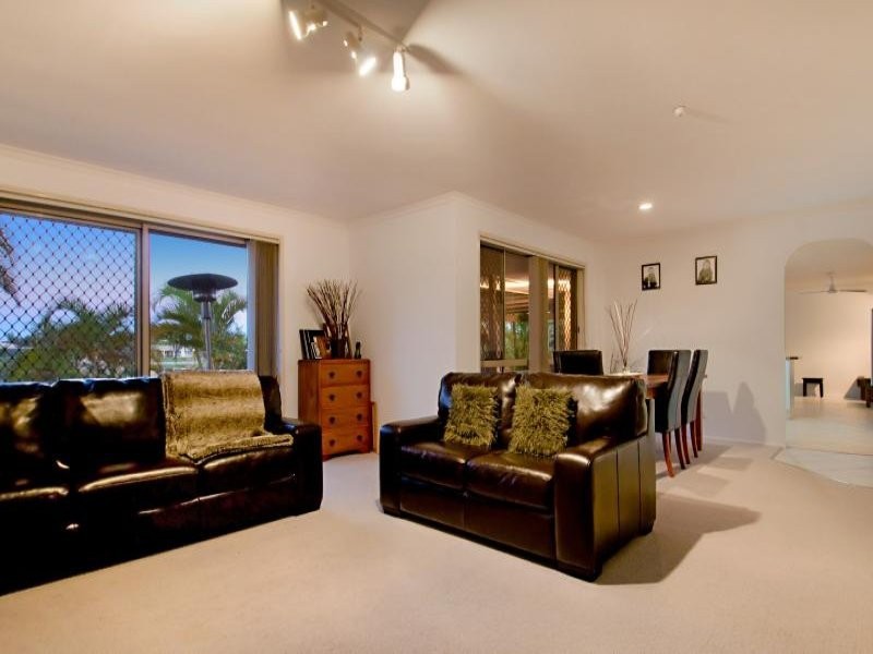 7 Sunpointe Street, Maroochydore QLD 4558