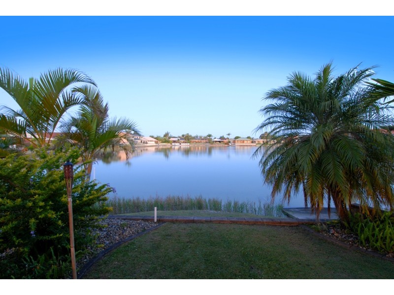 7 Sunpointe Street, Maroochydore QLD 4558