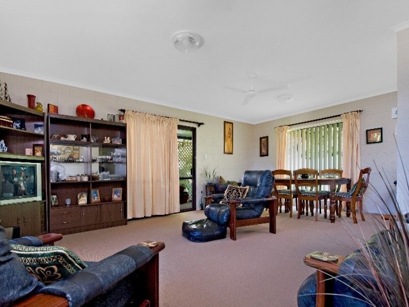 13  School Road, Bli Bli QLD 4560