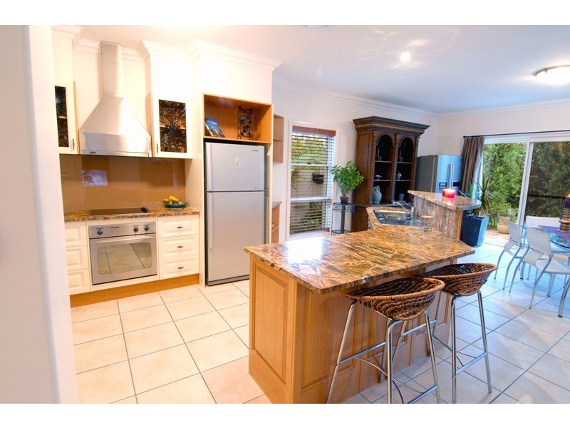 1 Antigua Court, Kawana Island QLD 4575