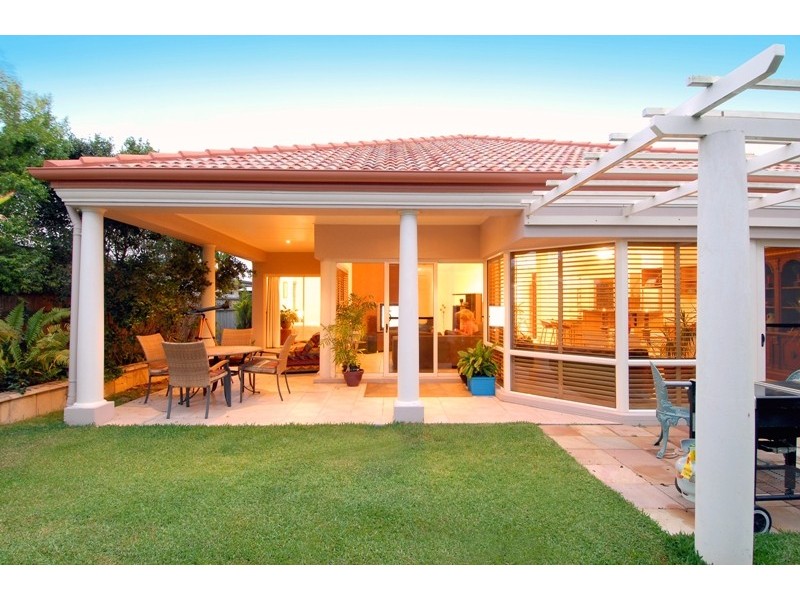 1 Antigua Court, Kawana Island QLD 4575