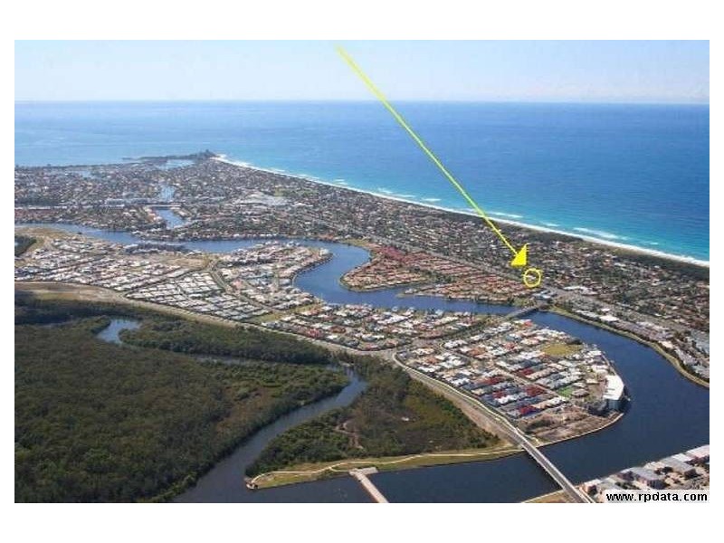 165 Nicklin Way, Warana QLD 4575