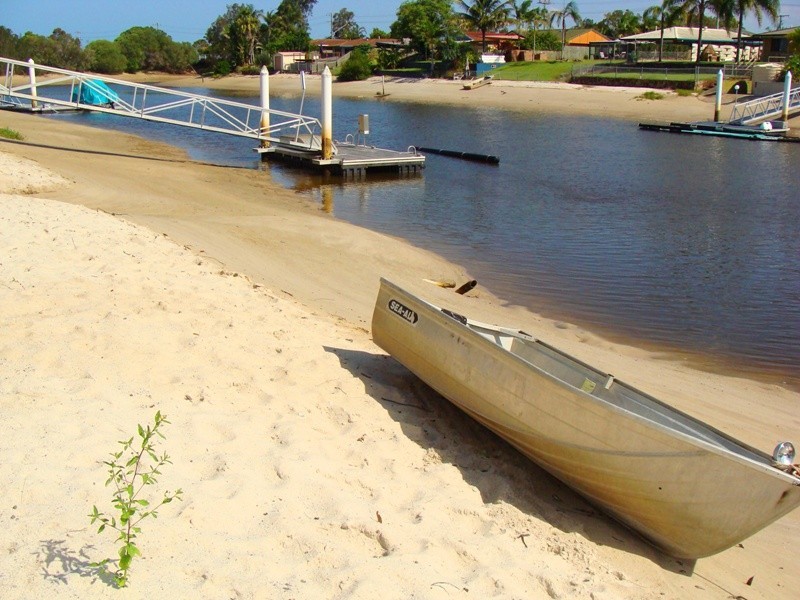 1/8 Urambi Court, Mountain Creek QLD 4557