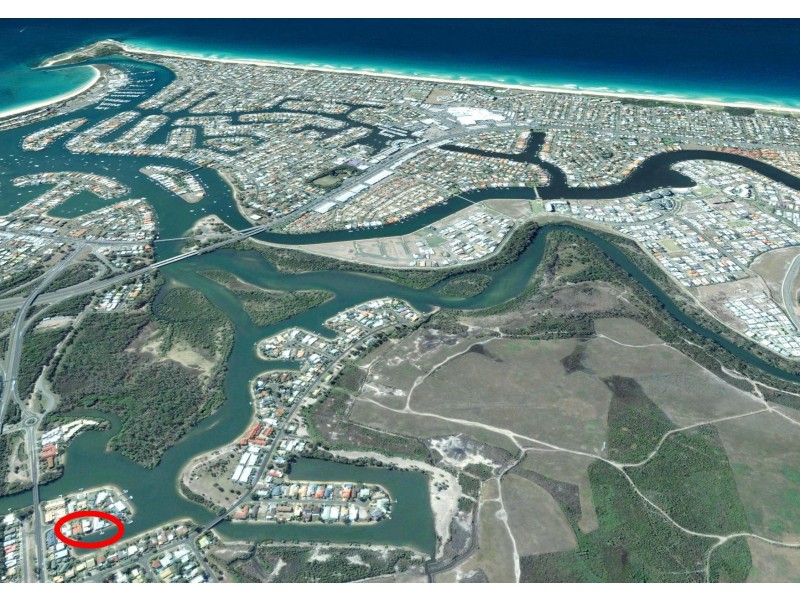 1/8 Urambi Court, Mountain Creek QLD 4557