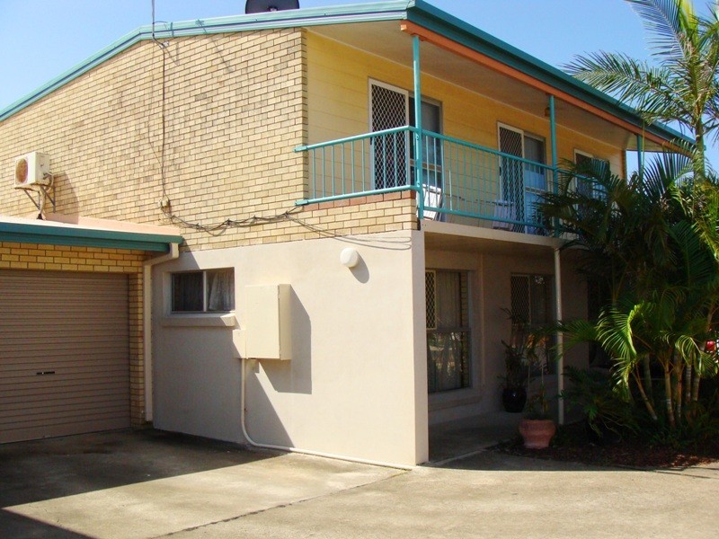 1/8 Urambi Court, Mountain Creek QLD 4557