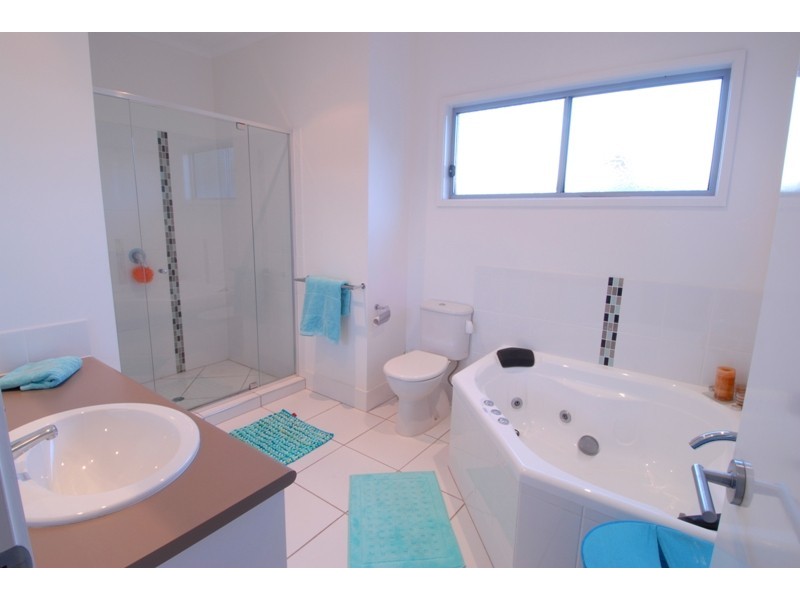 21 Juan Street, Alexandra Headland QLD 4572