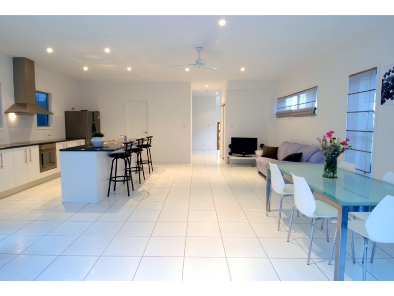 21 Juan Street, Alexandra Headland QLD 4572