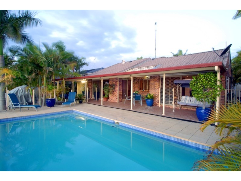 8 Waterford Court, Maroochydore QLD 4558