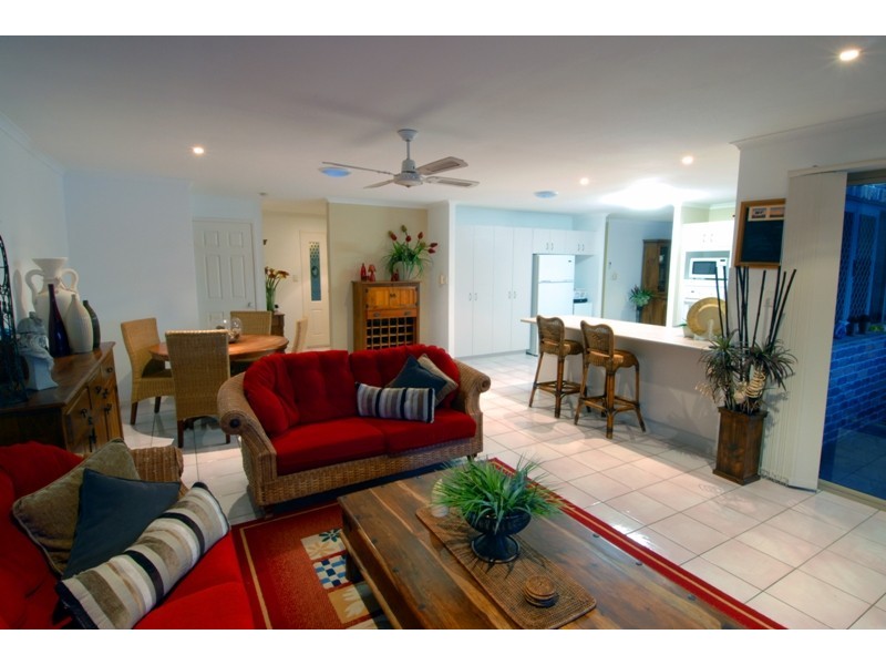 8 Waterford Court, Maroochydore QLD 4558