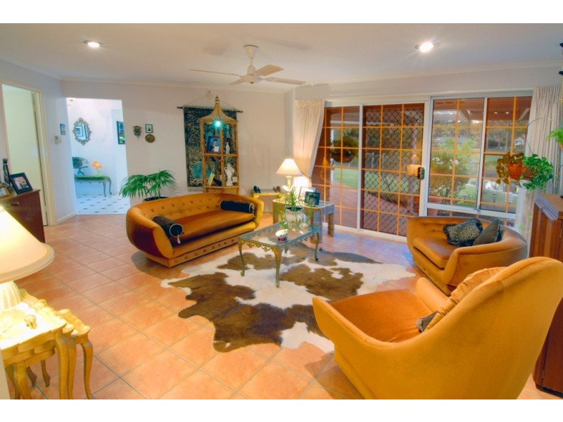 5 Koki Court, Mountain Creek QLD 4557