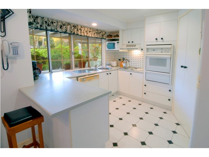 5 Koki Court, Mountain Creek QLD 4557