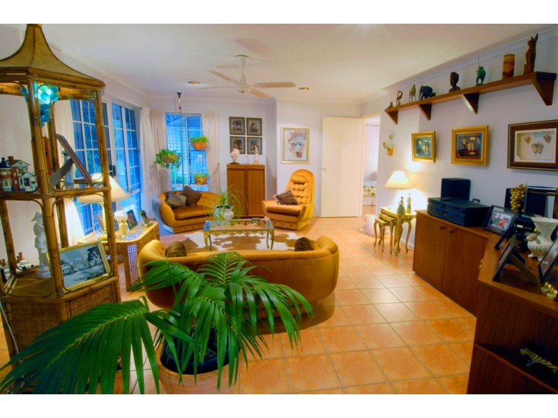 5 Koki Court, Mountain Creek QLD 4557